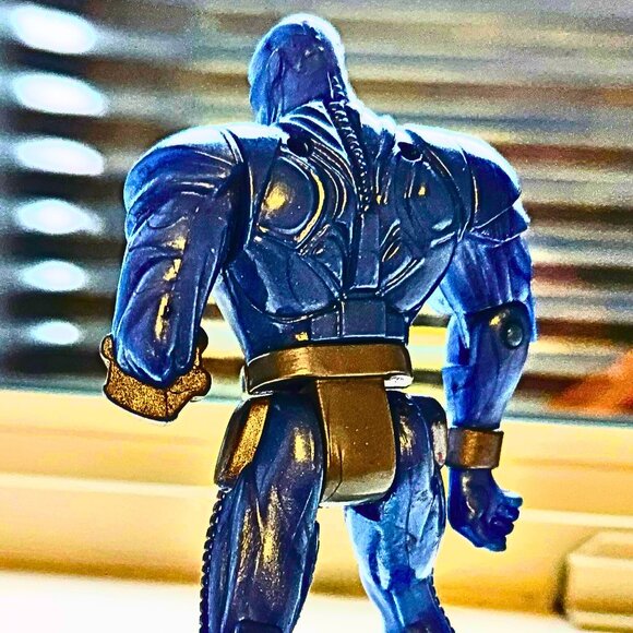 Vintage Steel 1995 Superman Man of Steel - Kenner - DC  5" Action Figure - Picture 4 of 8